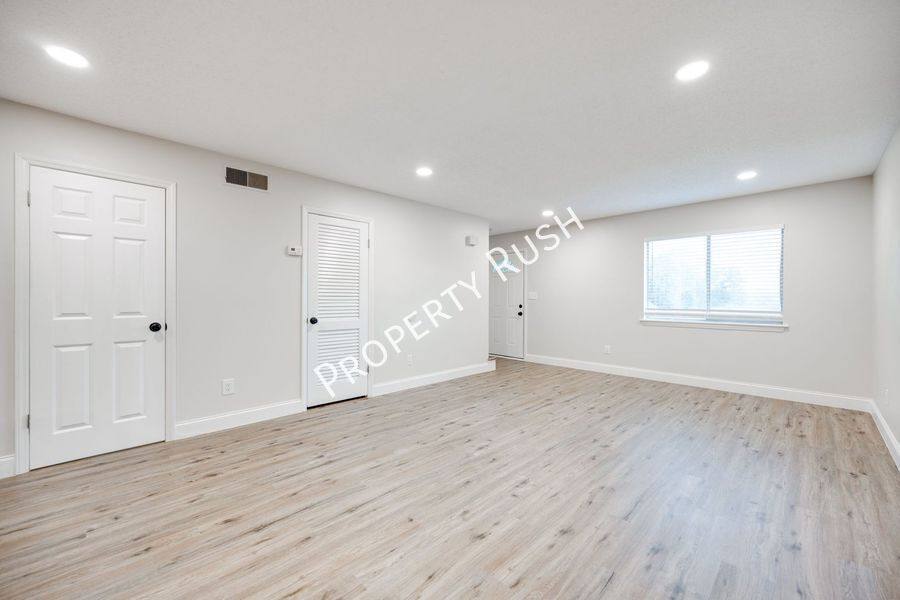 Apartment for rent at 2323 Green Forest Dr #A, Chattanooga, TN 37406