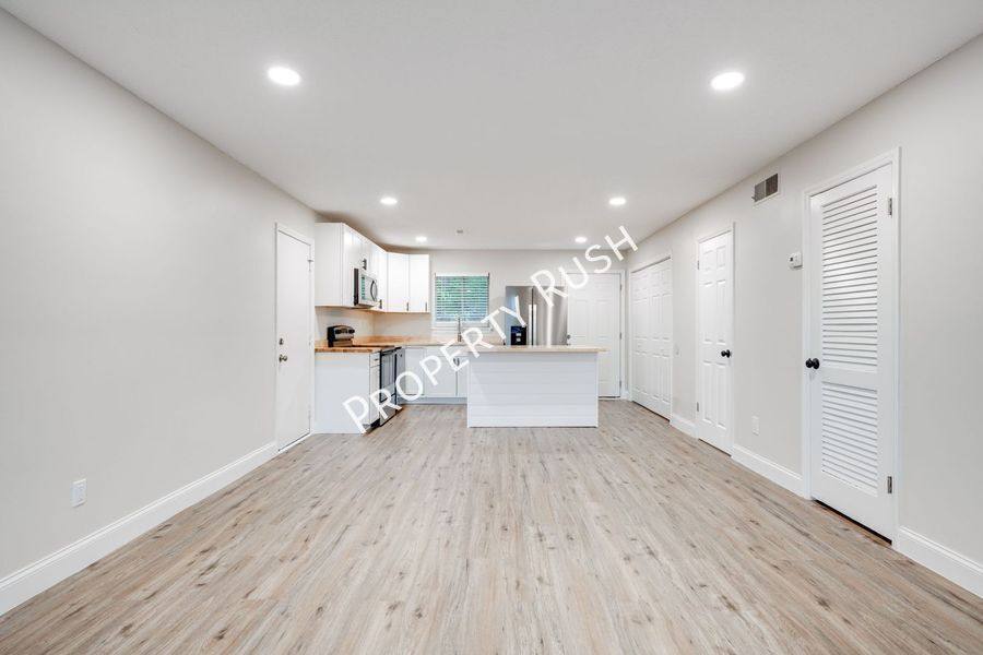 Apartment for rent at 2323 Green Forest Dr #A, Chattanooga, TN 37406
