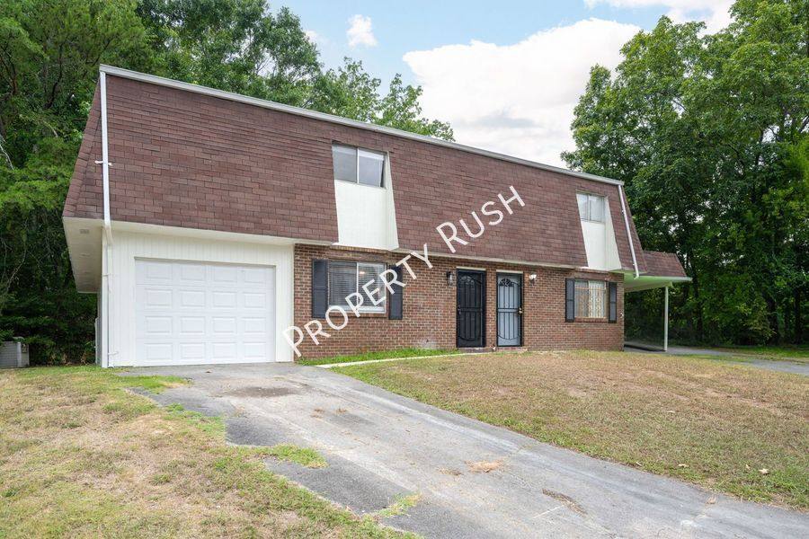 Apartment for rent at 2323 Green Forest Dr #A, Chattanooga, TN 37406