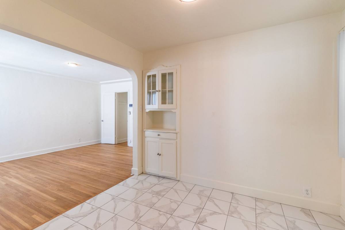 Apartment for rent at 6341 Templeton St, Huntington Park, CA 90255