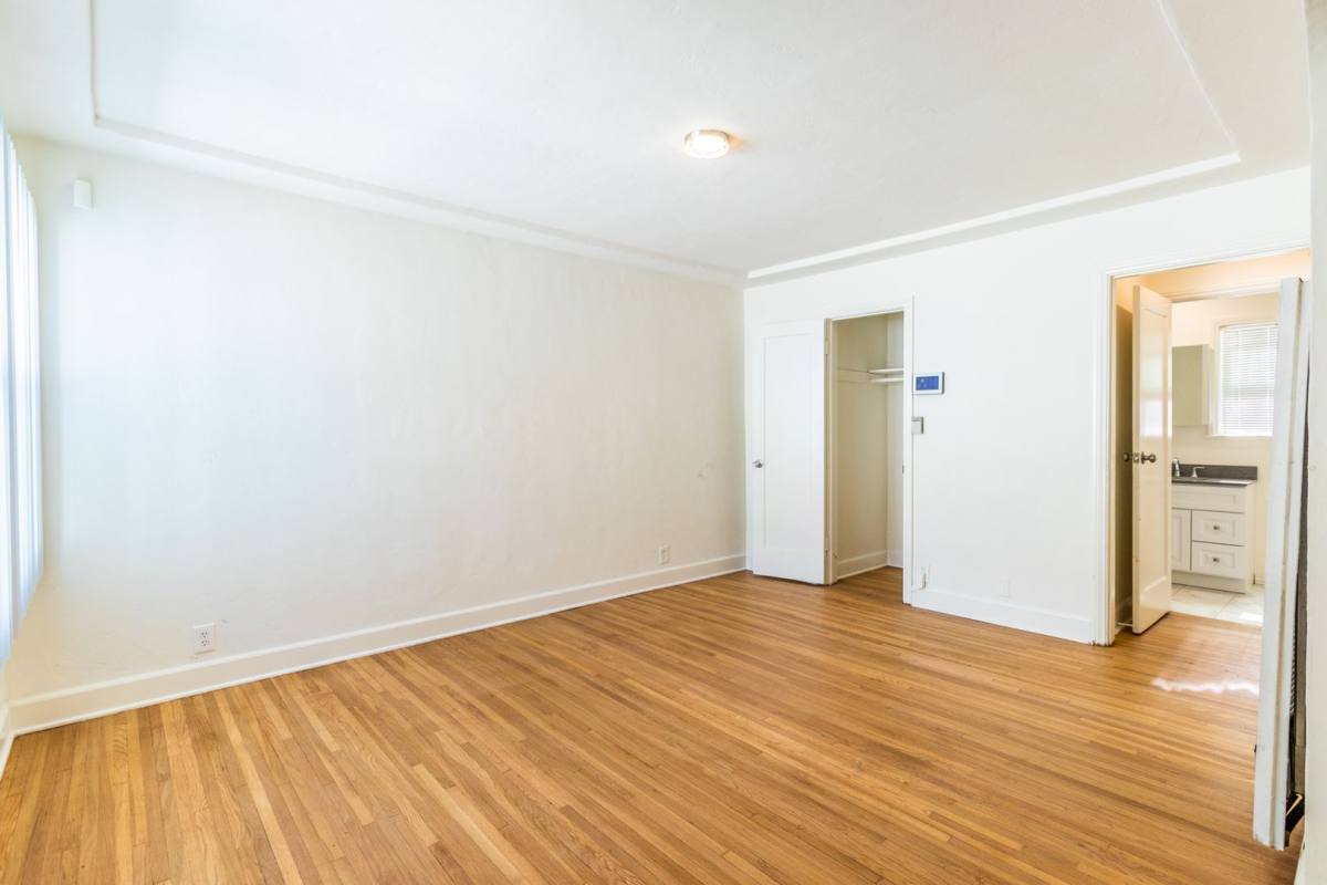Apartment for rent at 6341 Templeton St, Huntington Park, CA 90255