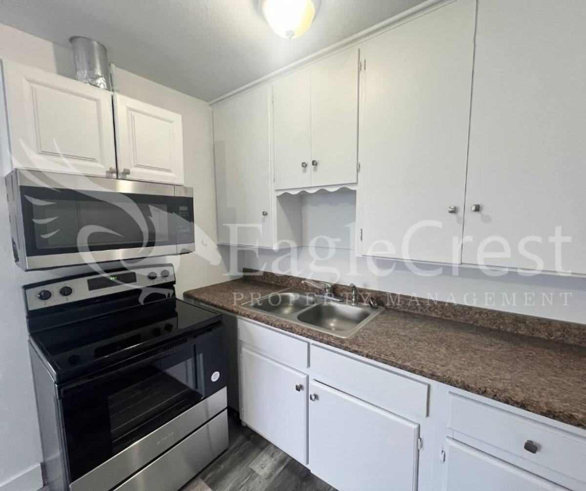 Apartment for rent at 223 SE Roseville Lane, College Place, WA 99324