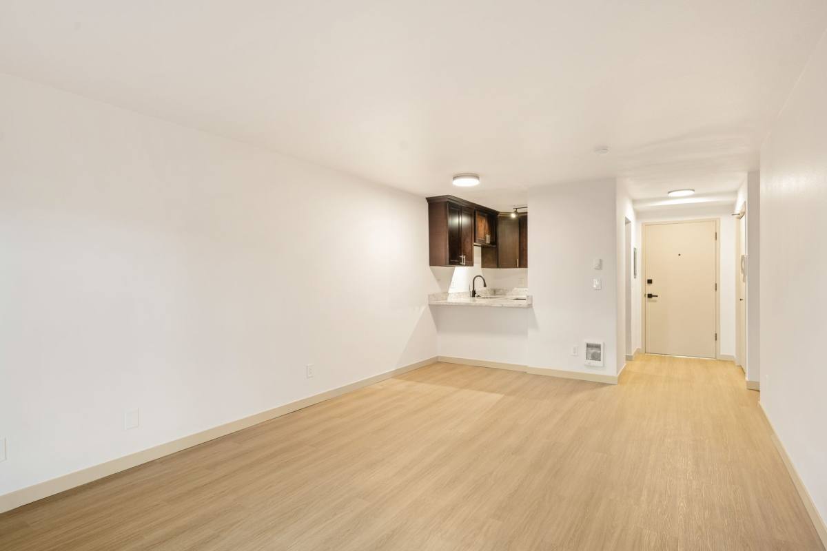 Apartment for rent at 2600 41st Ave SW, Seattle, WA 98116