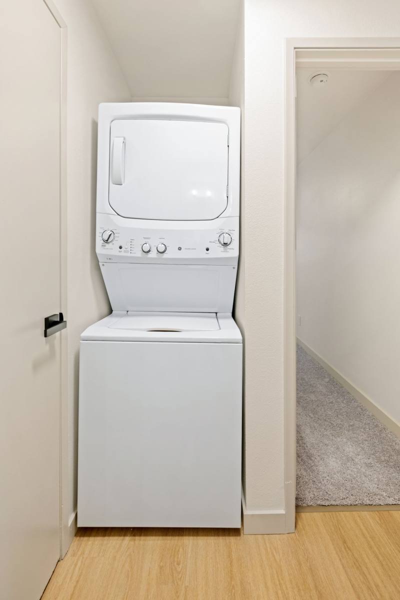 Apartment for rent at 2600 41st Ave SW, Seattle, WA 98116