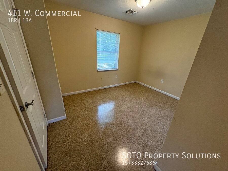 Apartment for rent at 411 W Commercial, Charleston, MO 63834