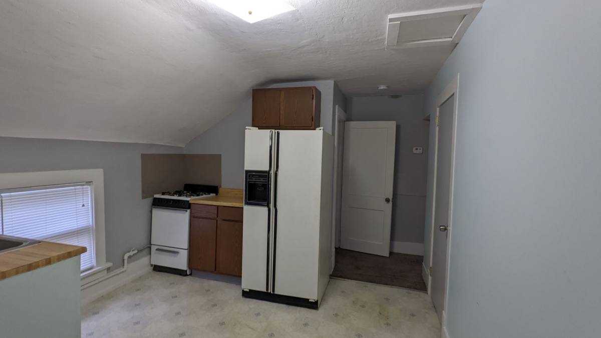 Apartment for rent at 1893 Jefferson St, Muskegon, MI 49441