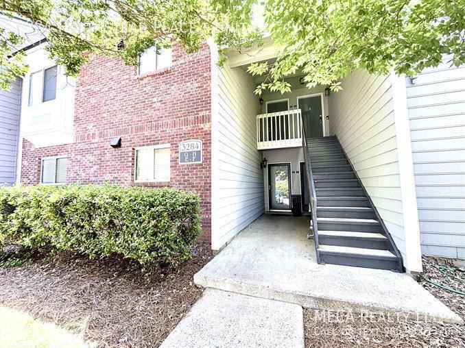 Condo for rent at 3284 Heathstead Place #G, Charlotte, NC 28210