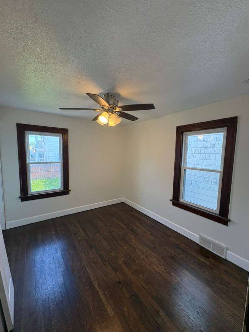 Apartment for rent at 5406-5408 Merkle Ave, Cleveland, OH 44129