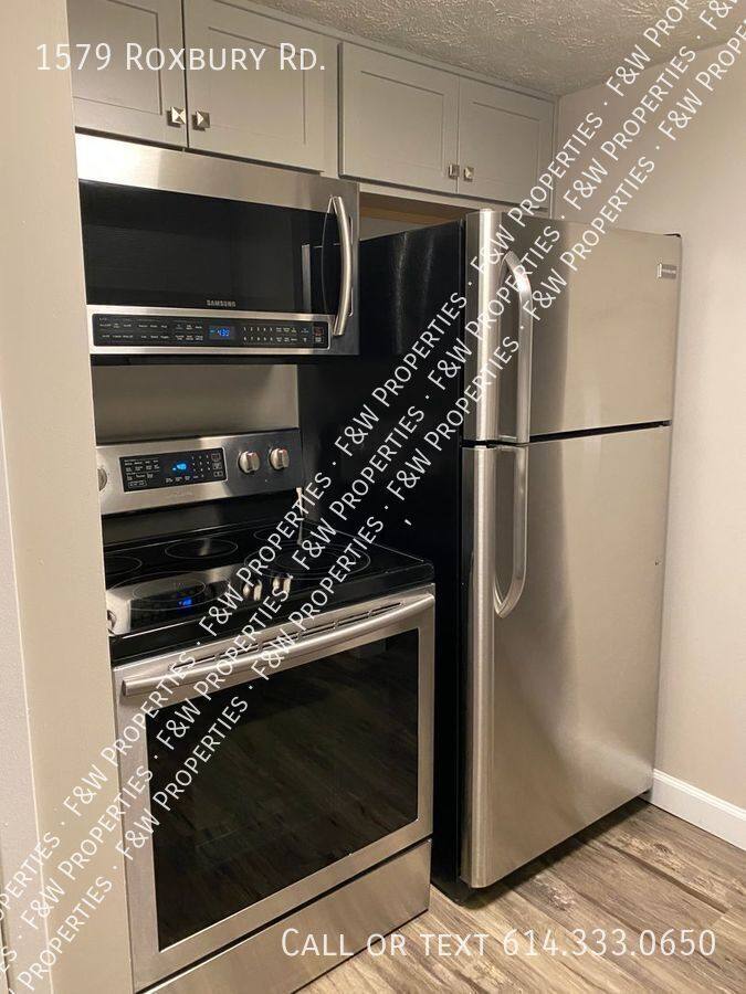 Apartment for rent at 1579 Roxbury Rd, Columbus, OH 43212