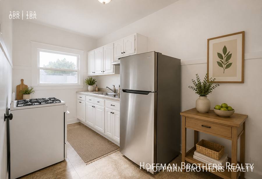 Apartment for rent at 1136 S Alvarado St #6, Los Angeles, CA 90006