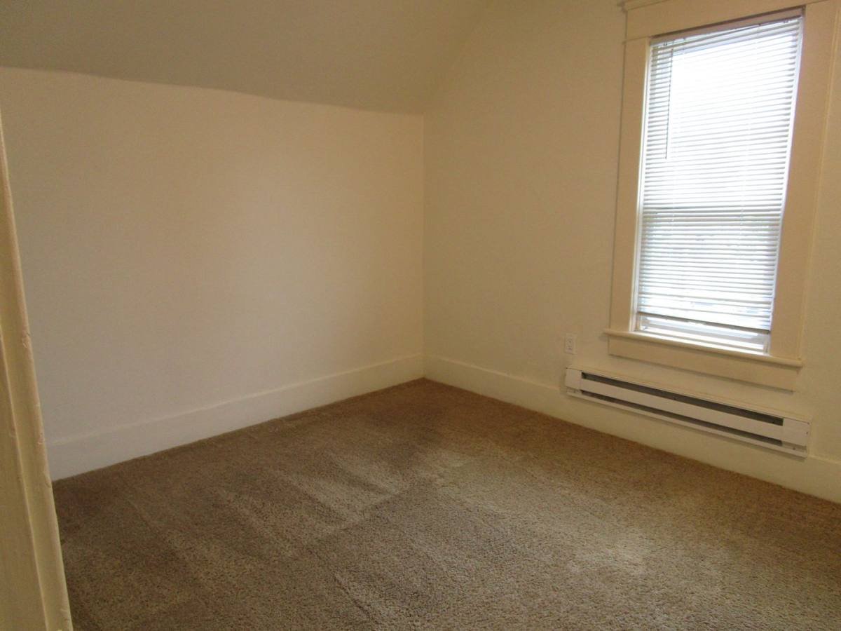 Apartment for rent at 3431 Rockefeller Ave, Everett, WA 98201