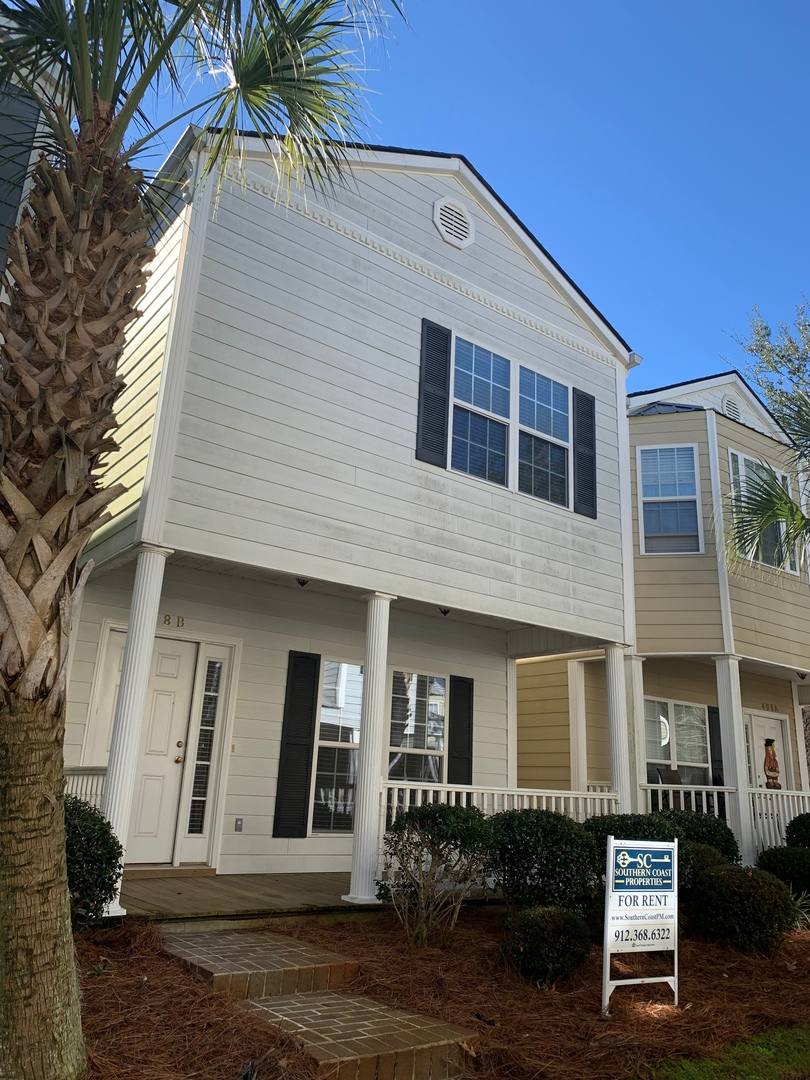 Townhouse for rent at 408 B Bradwell St, Hinesville, GA 31313