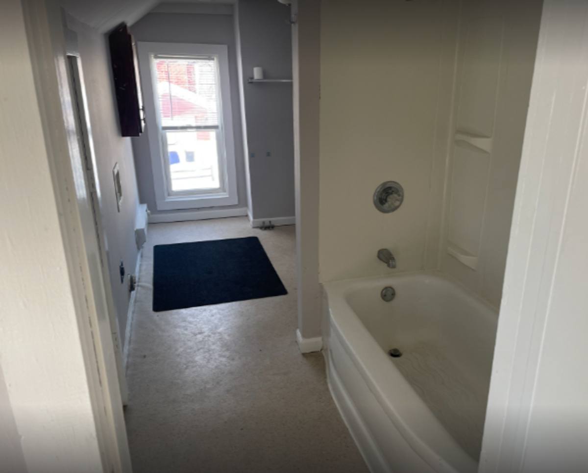 Apartment for rent at 729 Virginia St, Saint Paul, MN 55103