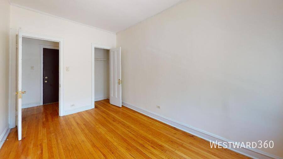 Apartment for rent at 3012 W Warren Blvd #2F, Chicago, IL 60612