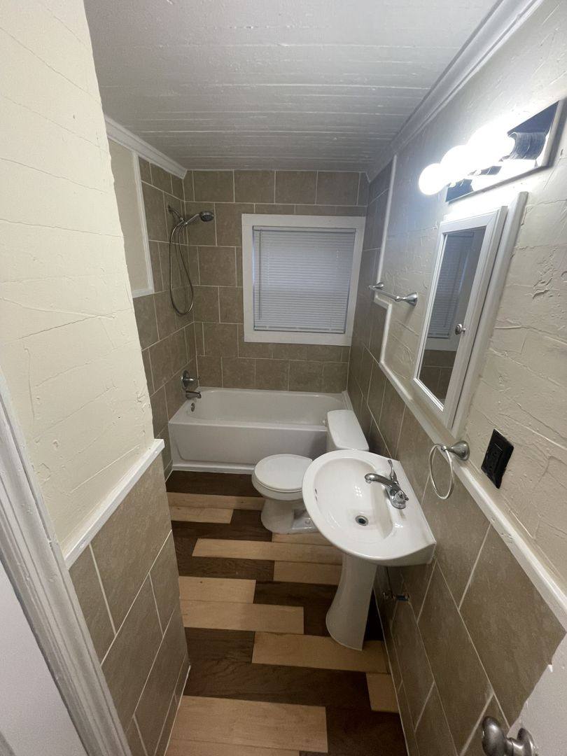 House for rent at 602 Bragg St, Raleigh, NC 27610