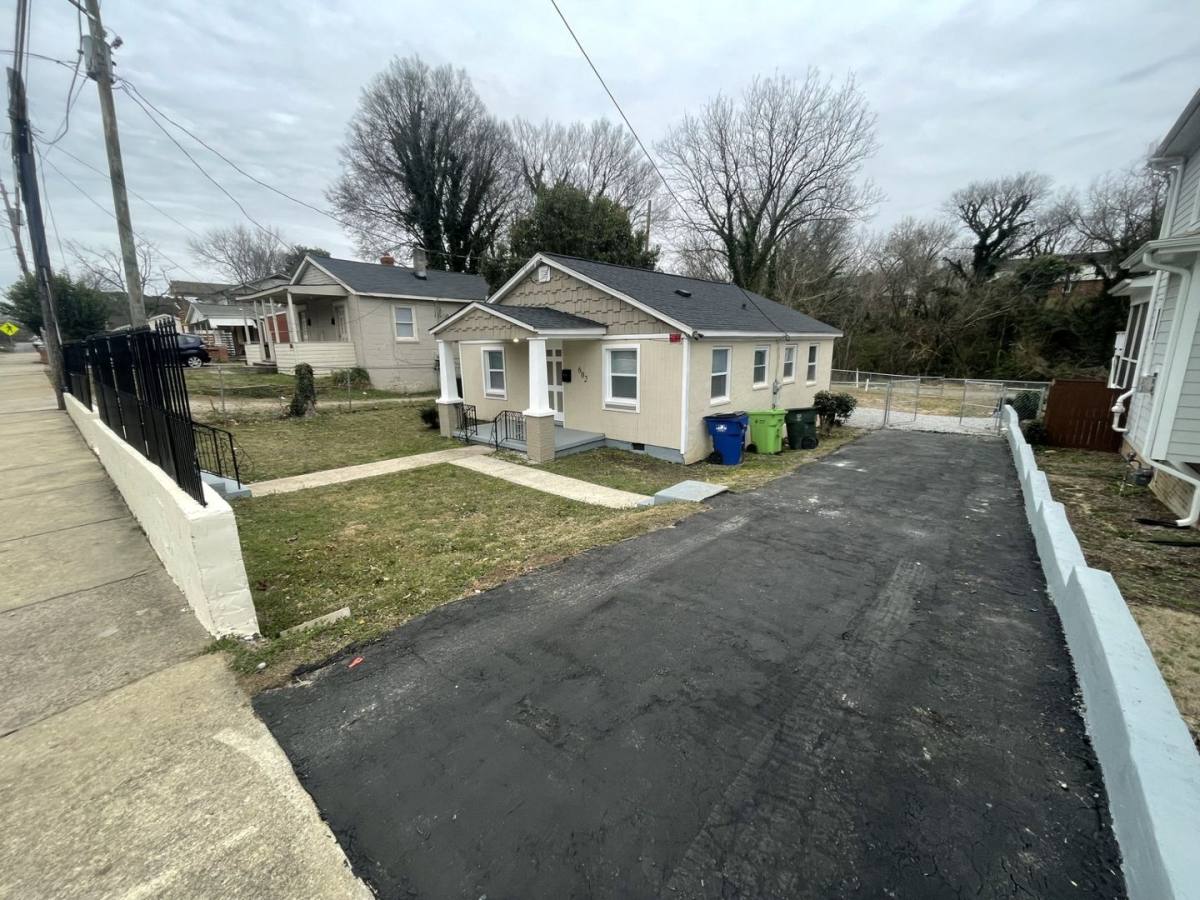 House for rent at 602 Bragg St, Raleigh, NC 27610