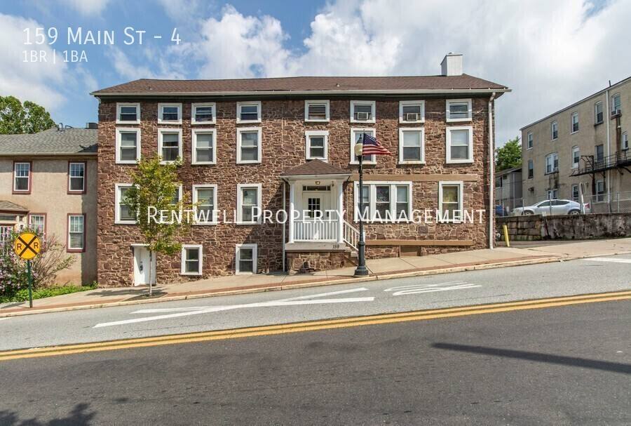 Apartment for rent at 159 Main St #4, Royersford, PA 19468