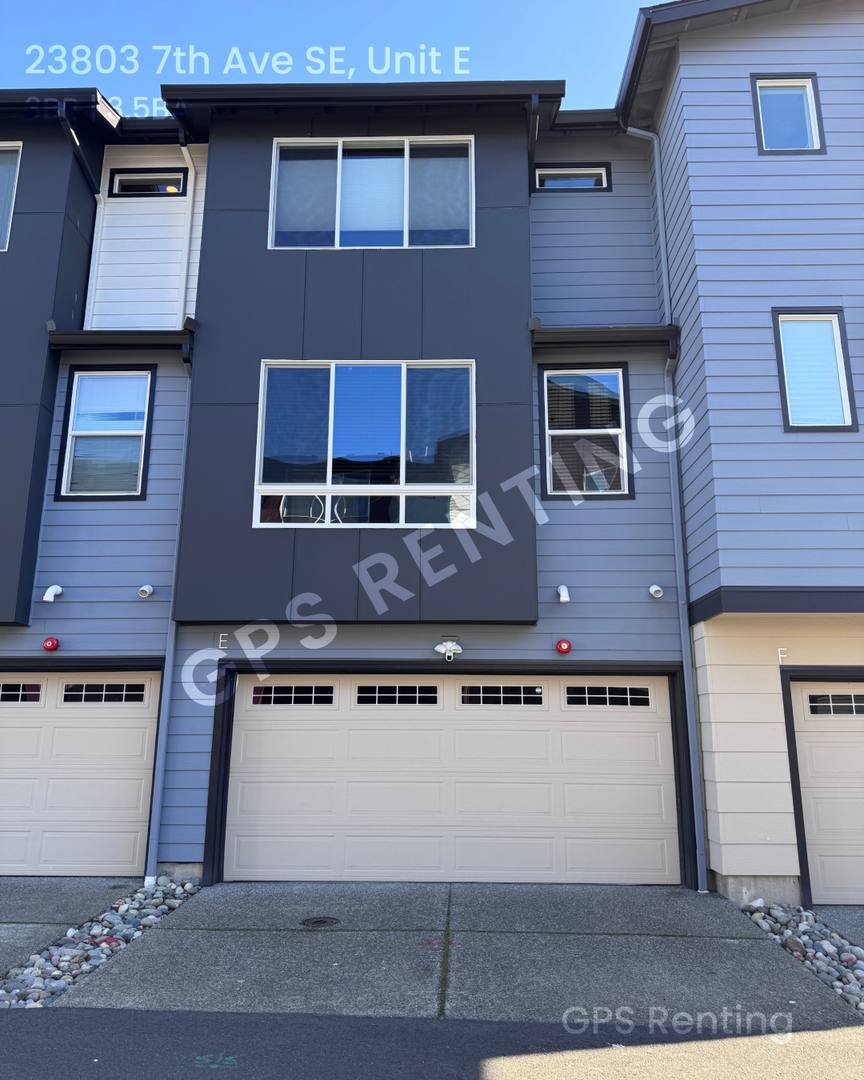 Townhouse for rent at 23803 7th Ave SE E, Bothell, WA 98021