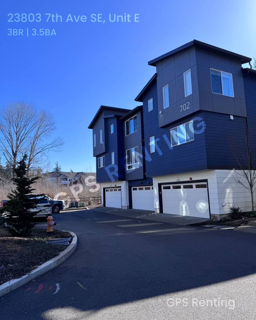 Townhouse for rent at 23803 7th Ave SE E, Bothell, WA 98021