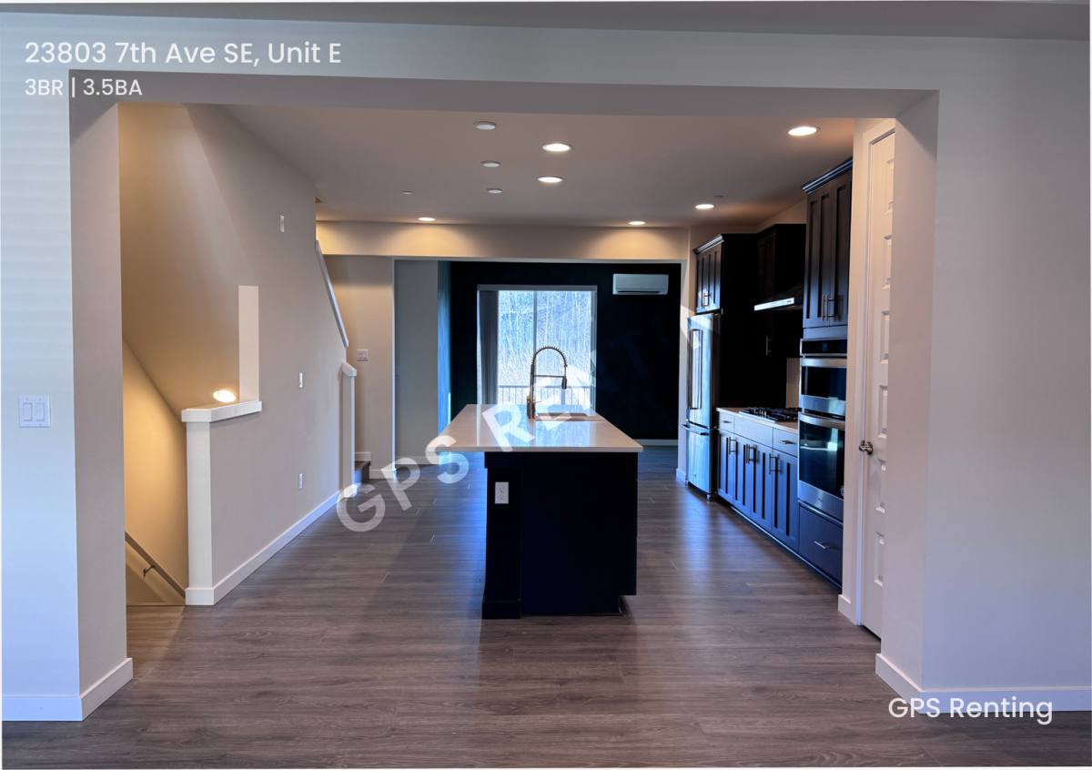 Townhouse for rent at 23803 7th Ave SE E, Bothell, WA 98021