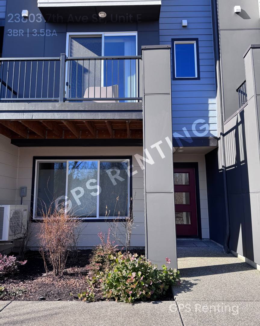 Townhouse for rent at 23803 7th Ave SE E, Bothell, WA 98021