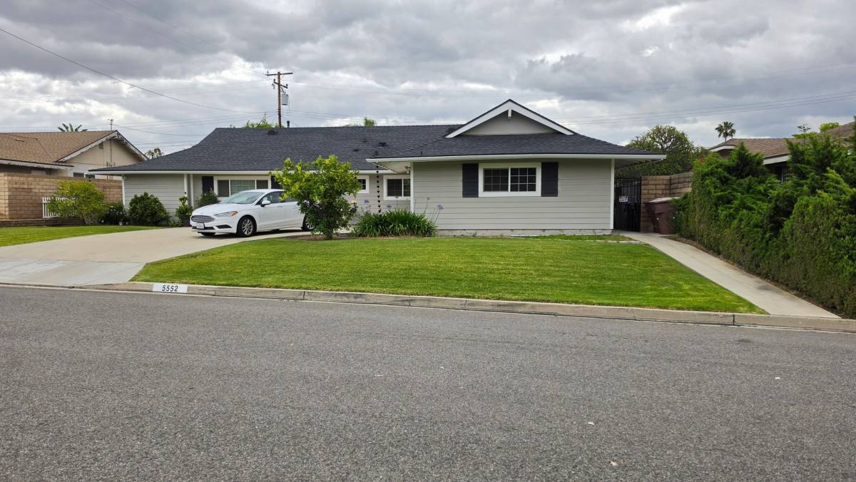 House for rent at 5552 Tammarisk Dr, Yorba Linda, CA 92886