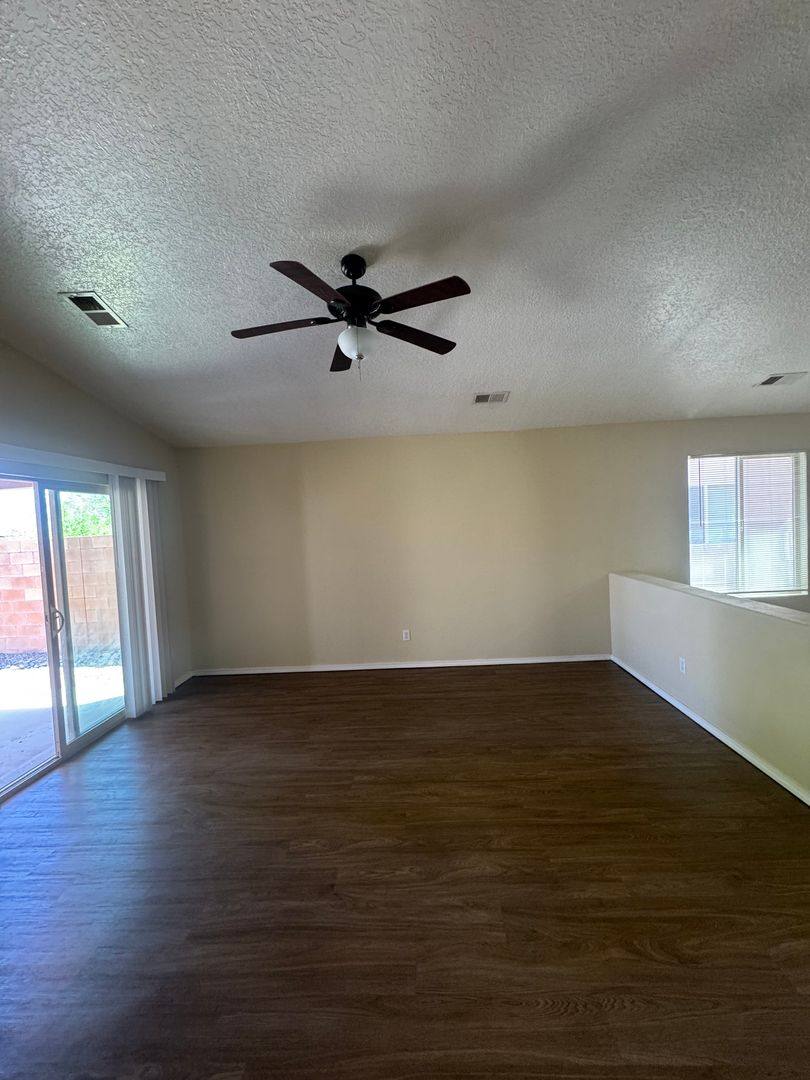 House for rent at 800 Purple Aster Ave SW, Los Lunas, NM 87031
