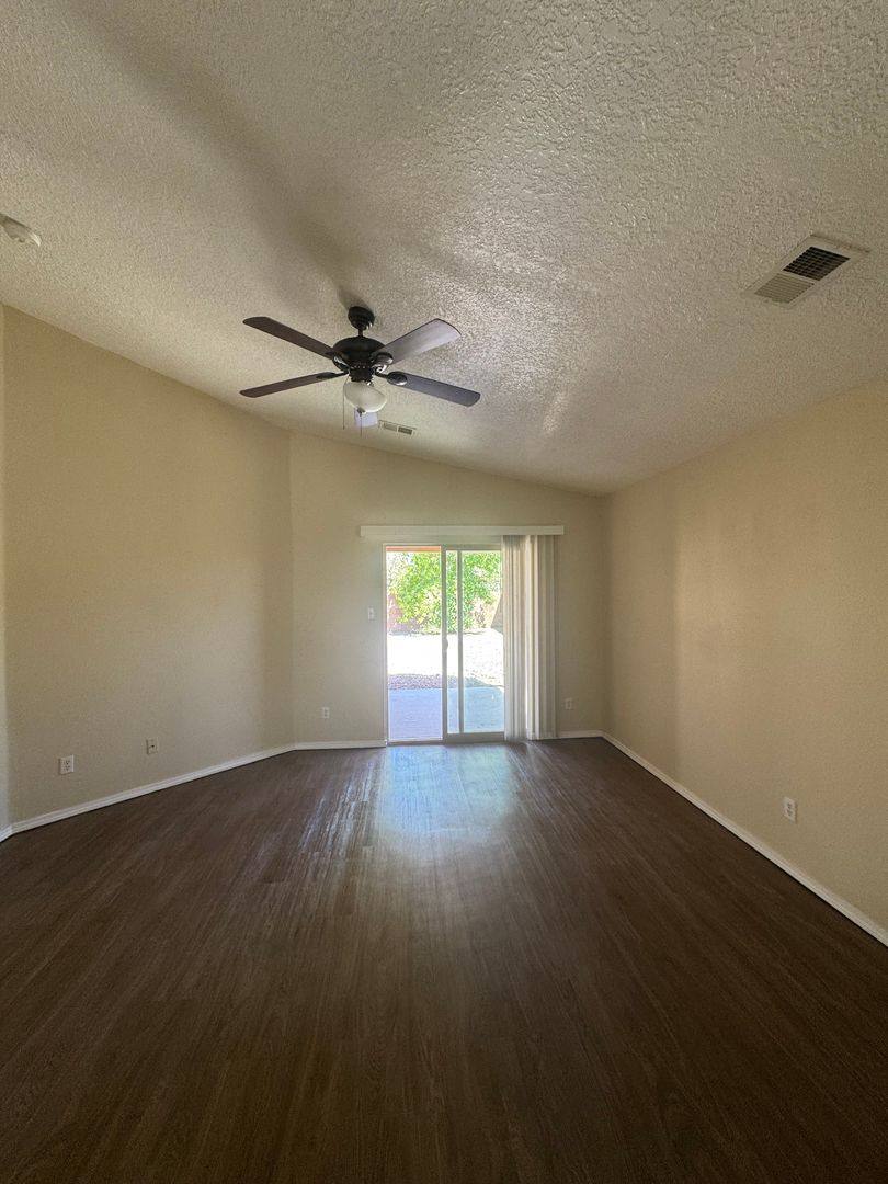 House for rent at 800 Purple Aster Ave SW, Los Lunas, NM 87031