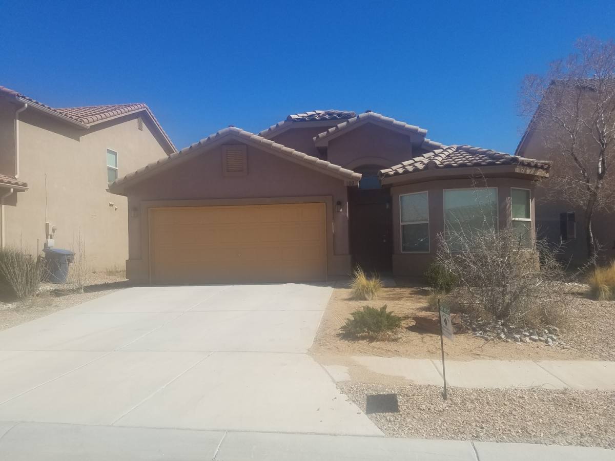 House for rent at 800 Purple Aster Ave SW, Los Lunas, NM 87031