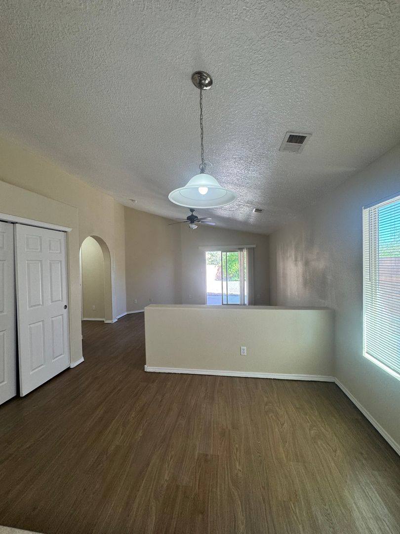 House for rent at 800 Purple Aster Ave SW, Los Lunas, NM 87031