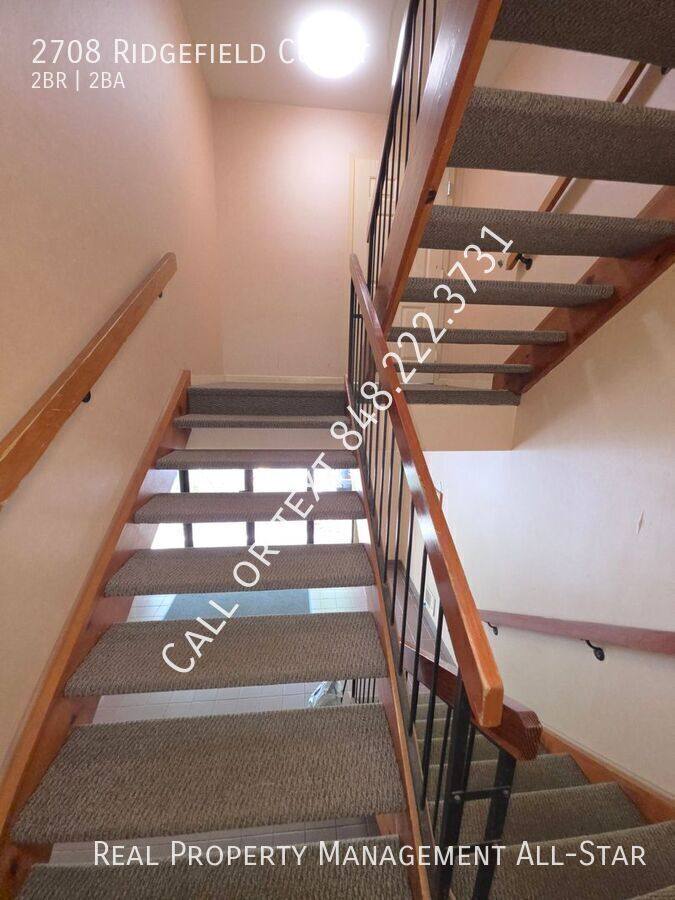 House for rent at 2708 Ridgefield Court, Helmetta, NJ 08828