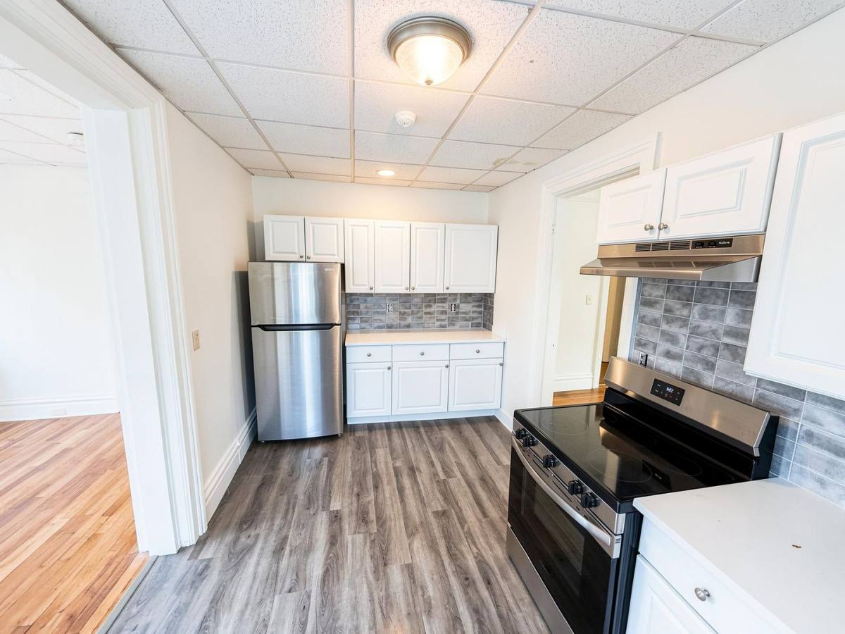 Apartment for rent at 834 Warren St, Hudson, NY 12534