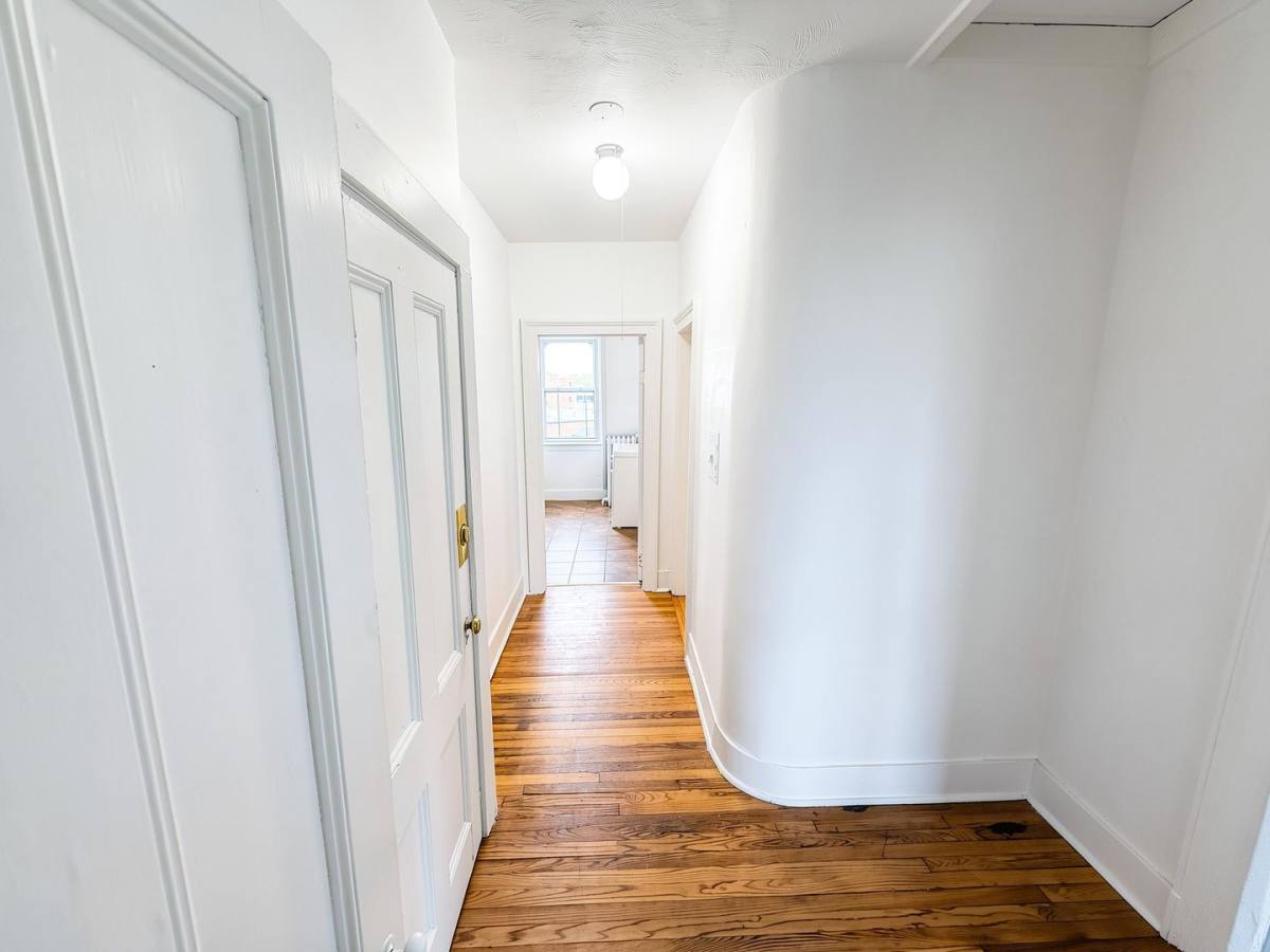 Apartment for rent at 834 Warren St, Hudson, NY 12534