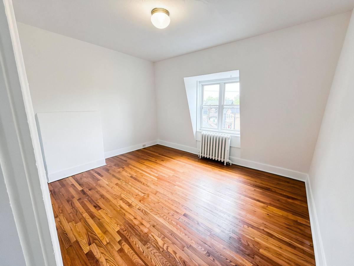 Apartment for rent at 834 Warren St, Hudson, NY 12534