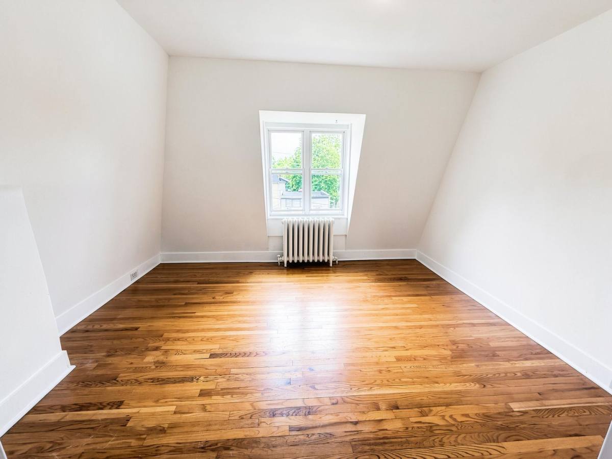 Apartment for rent at 834 Warren St, Hudson, NY 12534