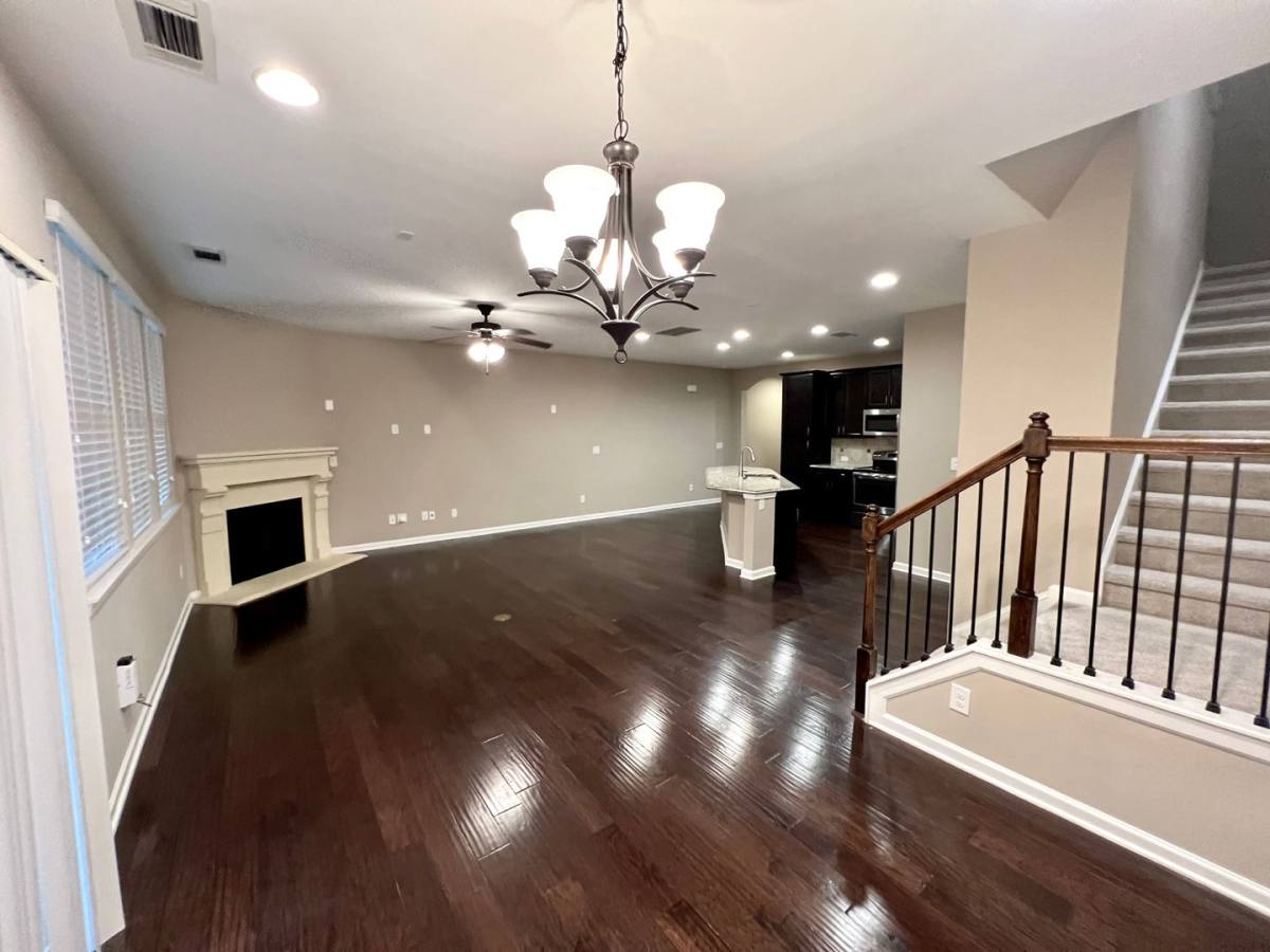 Townhouse for rent at 1627 Trailview Way NE, Atlanta, GA 30329