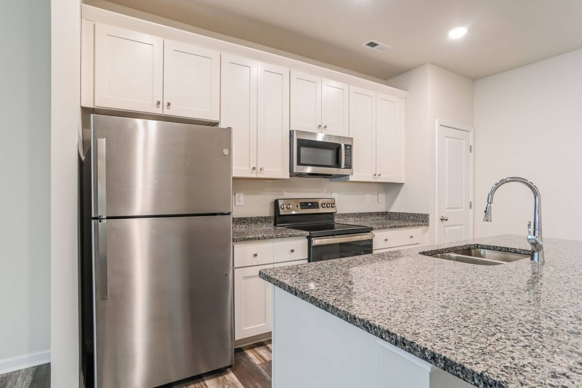 Townhouse for rent at 1211 Pine St #D, Mooresville, NC 28115