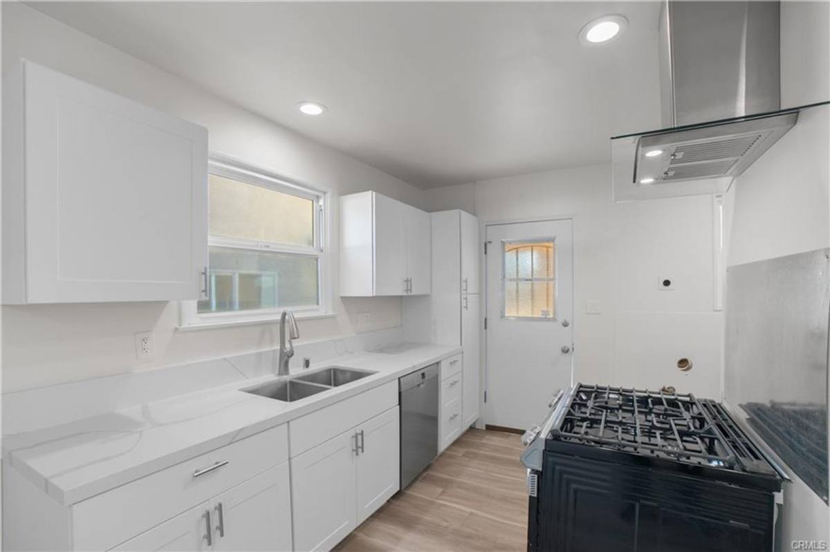 House for rent at 7400 Cozycroft, Winnetka, CA 91306
