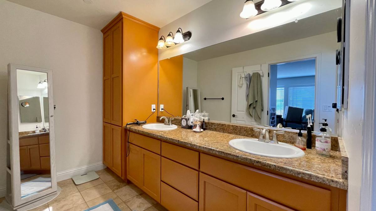 Townhouse for rent at 185 Brisco Rd, Arroyo Grande, CA 93420