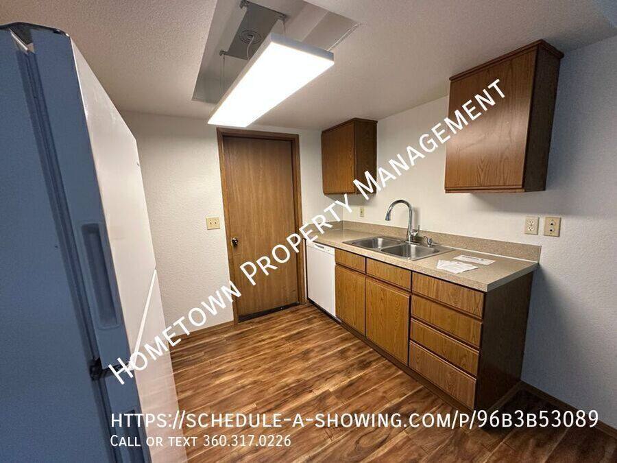 Townhouse for rent at 1606 Sulky Dr SE #B, Lacey, WA 98503