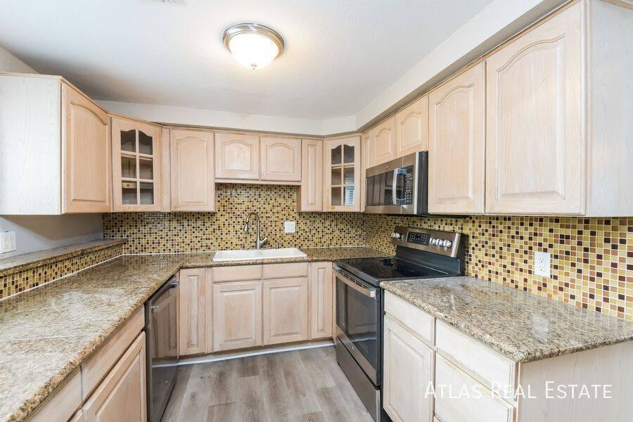 House for rent at 11436 W Kentucky Dr, Denver, CO 80226