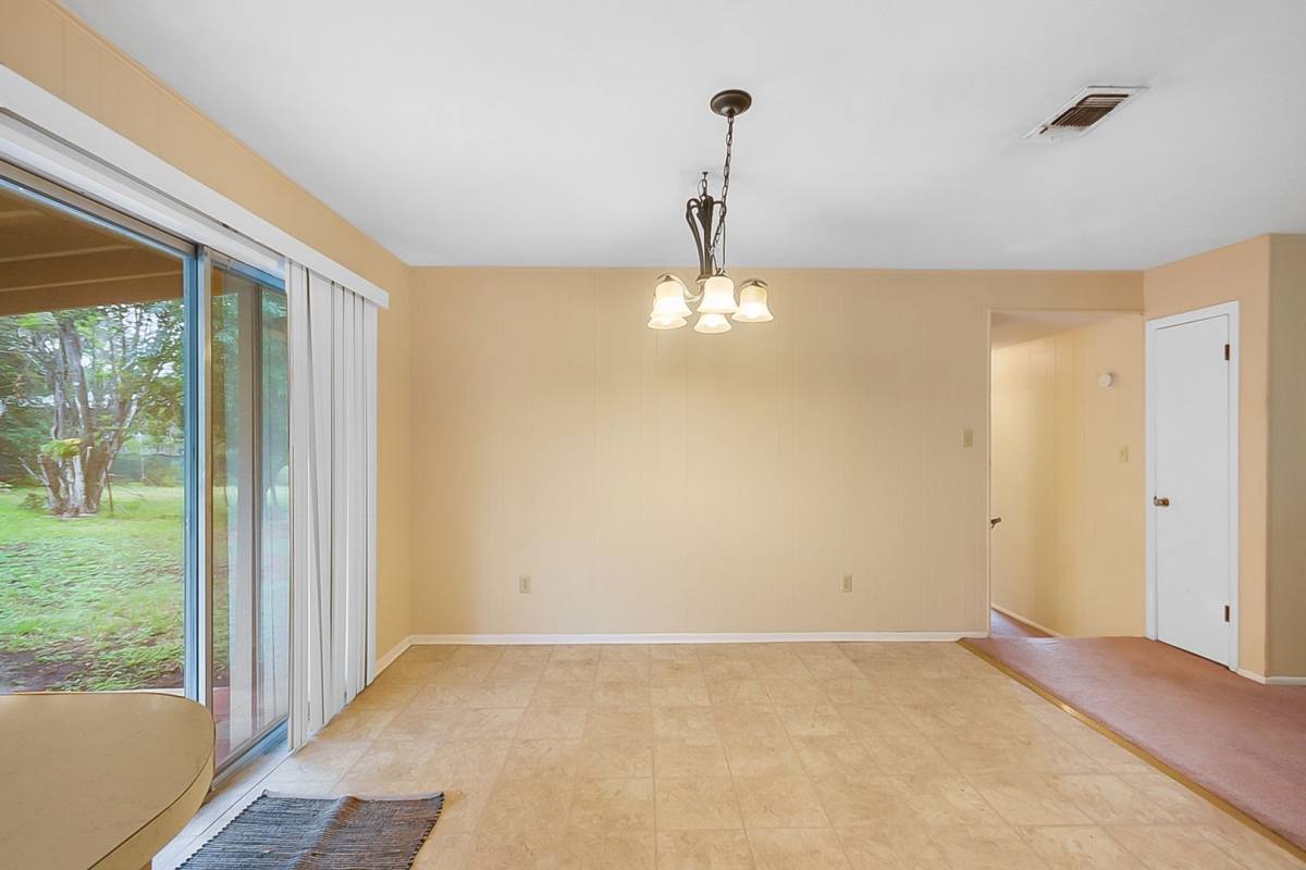 House for rent at 185 Oklahoma Ave, New Braunfels, TX 78130