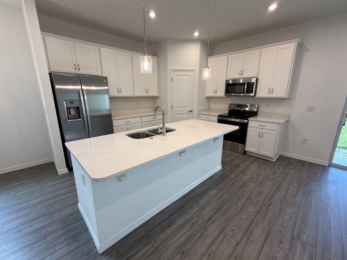 405 Eventide Ave, Mascotte, FL 34753 - House for Rent - Image 5