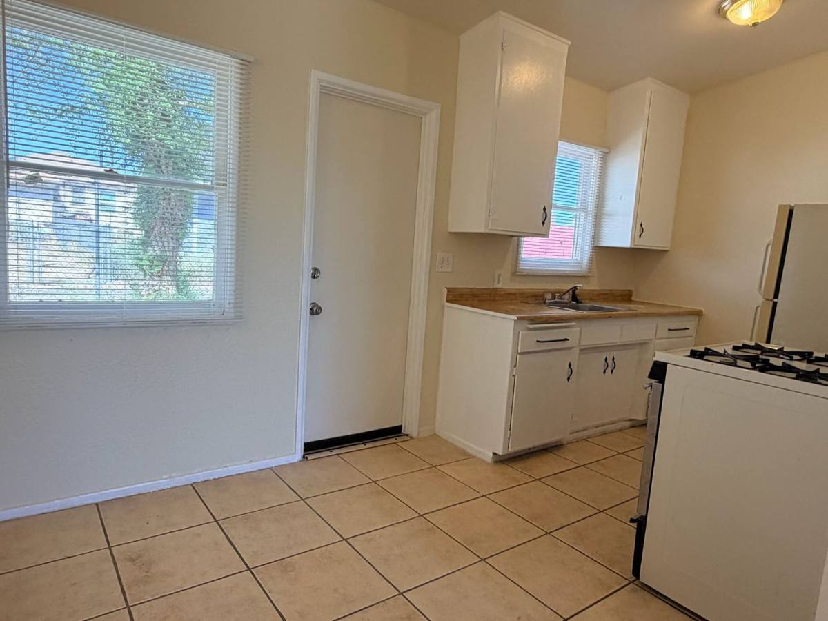 Apartment for rent at 2841 B St, Rosamond, CA 93560