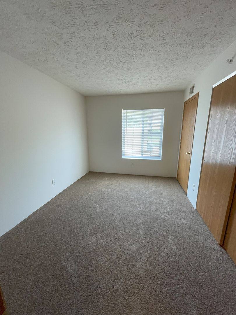 Apartment for rent at 10905 Shaker Point Way, Harrison, OH 45030