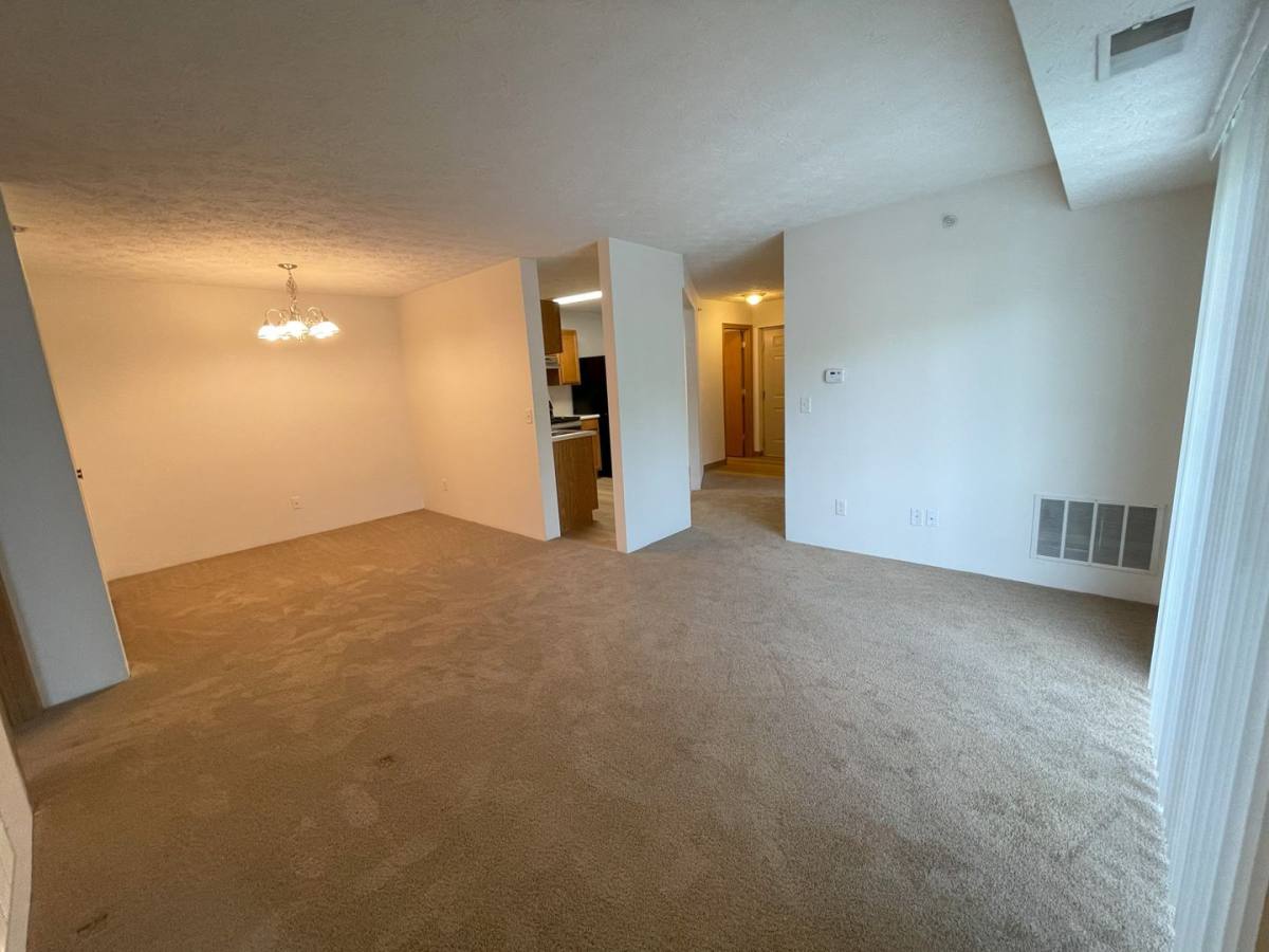 Apartment for rent at 10905 Shaker Point Way, Harrison, OH 45030