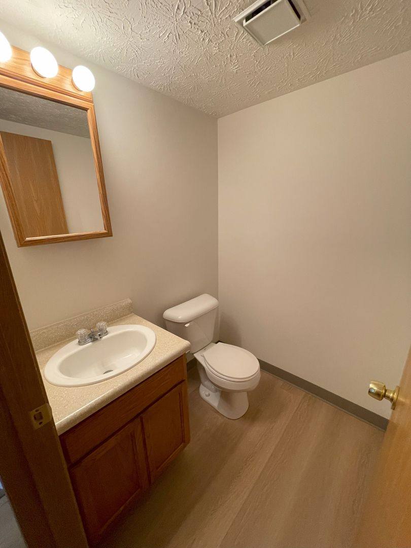 Apartment for rent at 10905 Shaker Point Way, Harrison, OH 45030