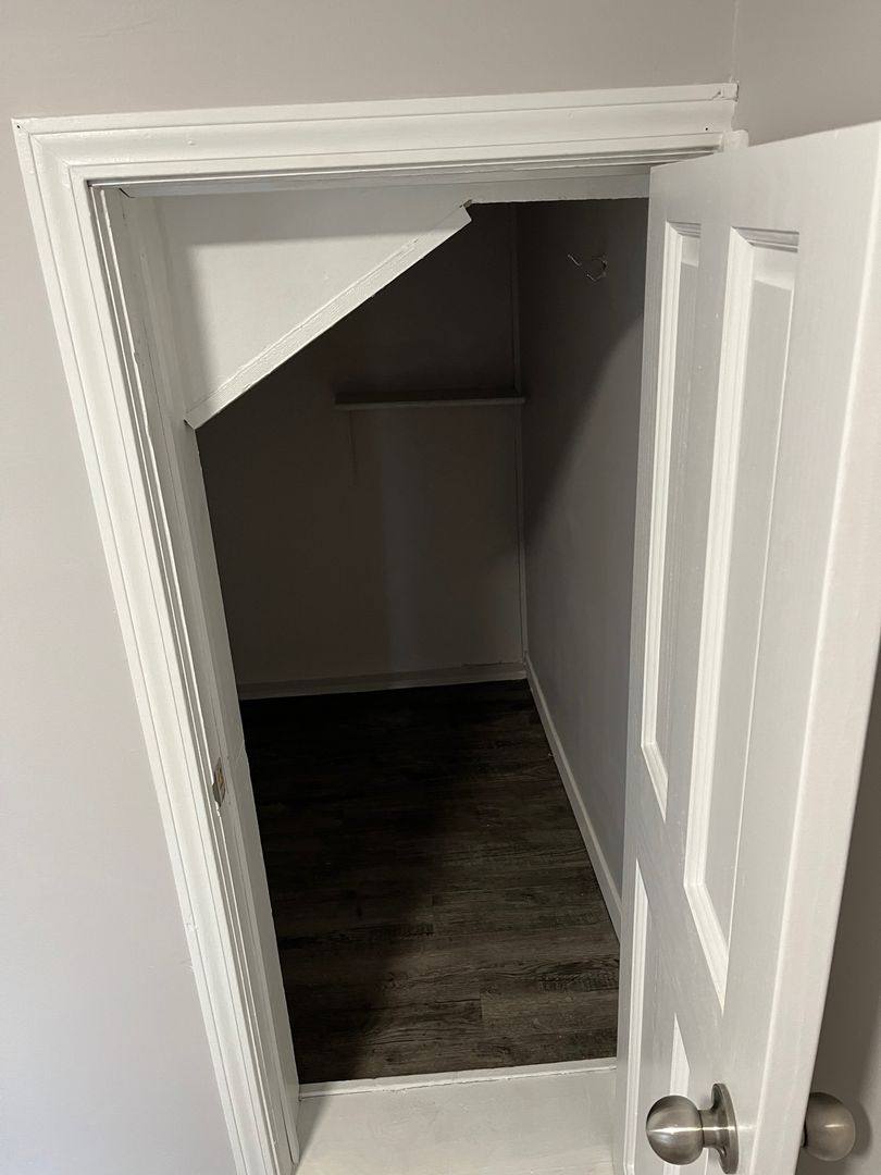Apartment for rent at 69 W Division St, Rockford, MI 49341