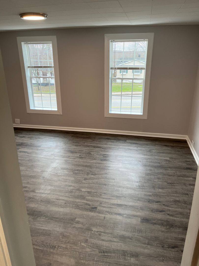 Apartment for rent at 69 W Division St, Rockford, MI 49341