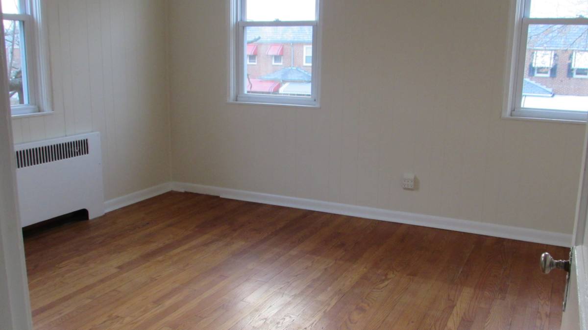 House for rent at 4611 Harcourt Rd, Baltimore, MD 21214